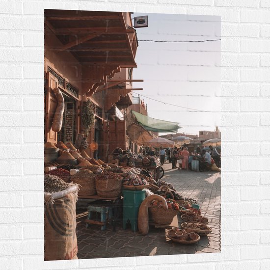 WallClassics - Muursticker - Markt in Marrakesh - Marokko - 80x120 cm Foto op Muursticker
