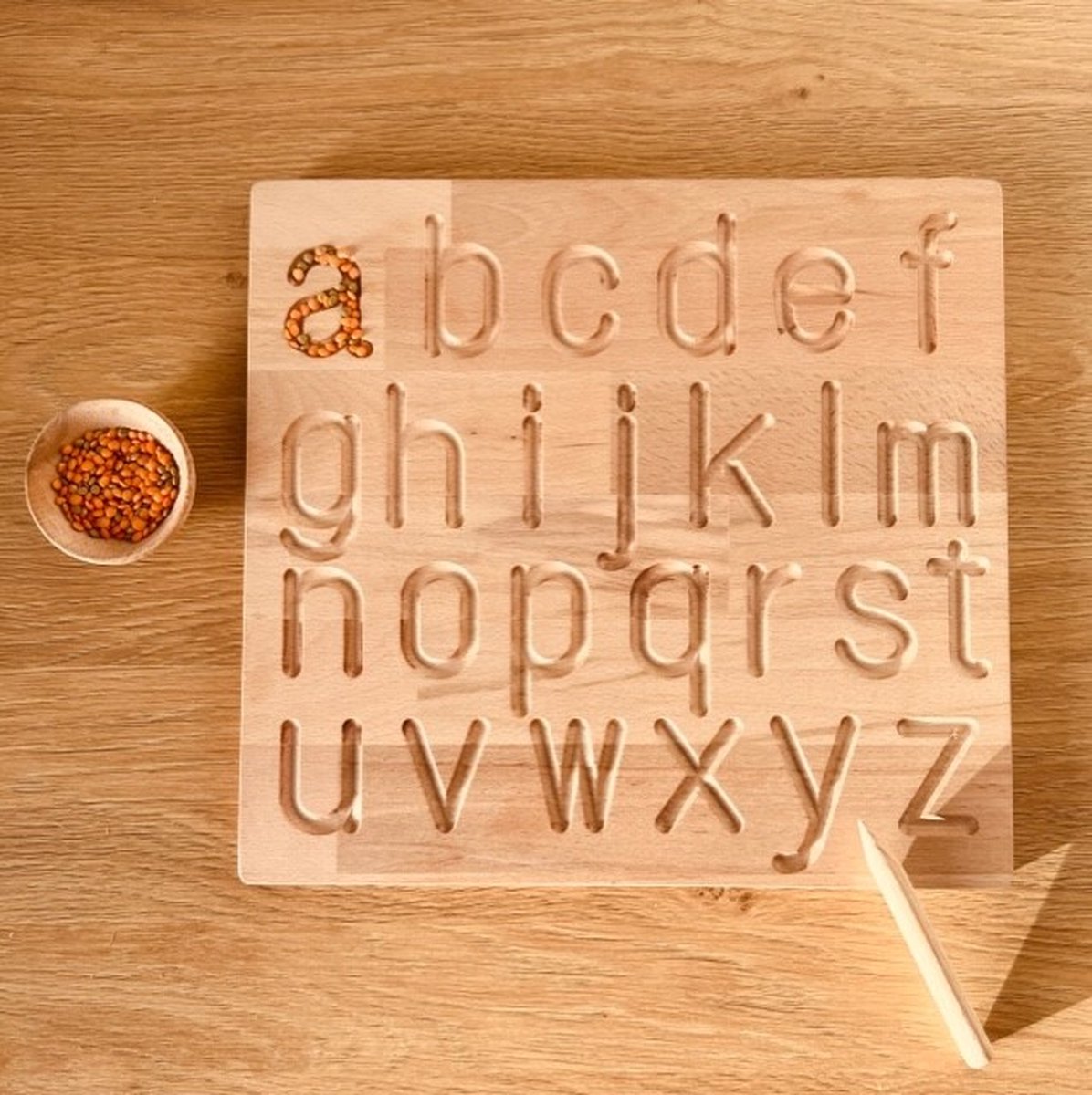 abc-alfabet-houten-traceerbord-leren-schrijven-montessori
