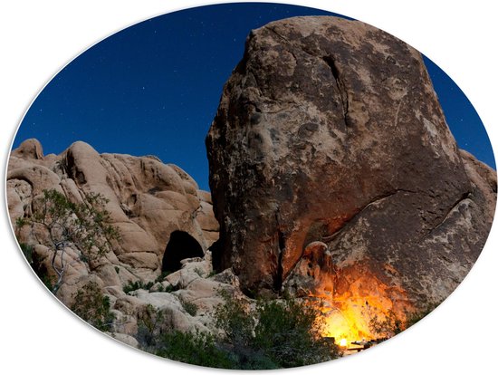 PVC Schuimplaat Ovaal - Grote Rots in de Nacht - Californië - 108x81 cm Foto op Ovaal (Met Ophangsysteem)