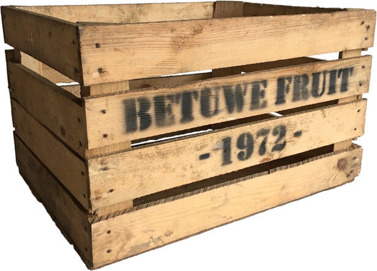 Gebruikt houten kistje met opdruk Betuwe Fruit 1972 - Set van drie fruitkisten