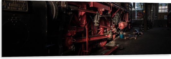 WallClassics - Dibond - Locomotief zwart met rood - 150x50 cm Foto op Aluminium (Met Ophangsysteem)
