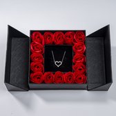 Flowerbox papillon avec collier coeur Swarovski Love - Coffret cadeau femme - Saint Valentin - Cadeau fête des mères - Cadeau - Coffret cadeau - Cadeau - Cadeau d'anniversaire - Saint Valentin - Valentine - Fête des mères - Cadeau