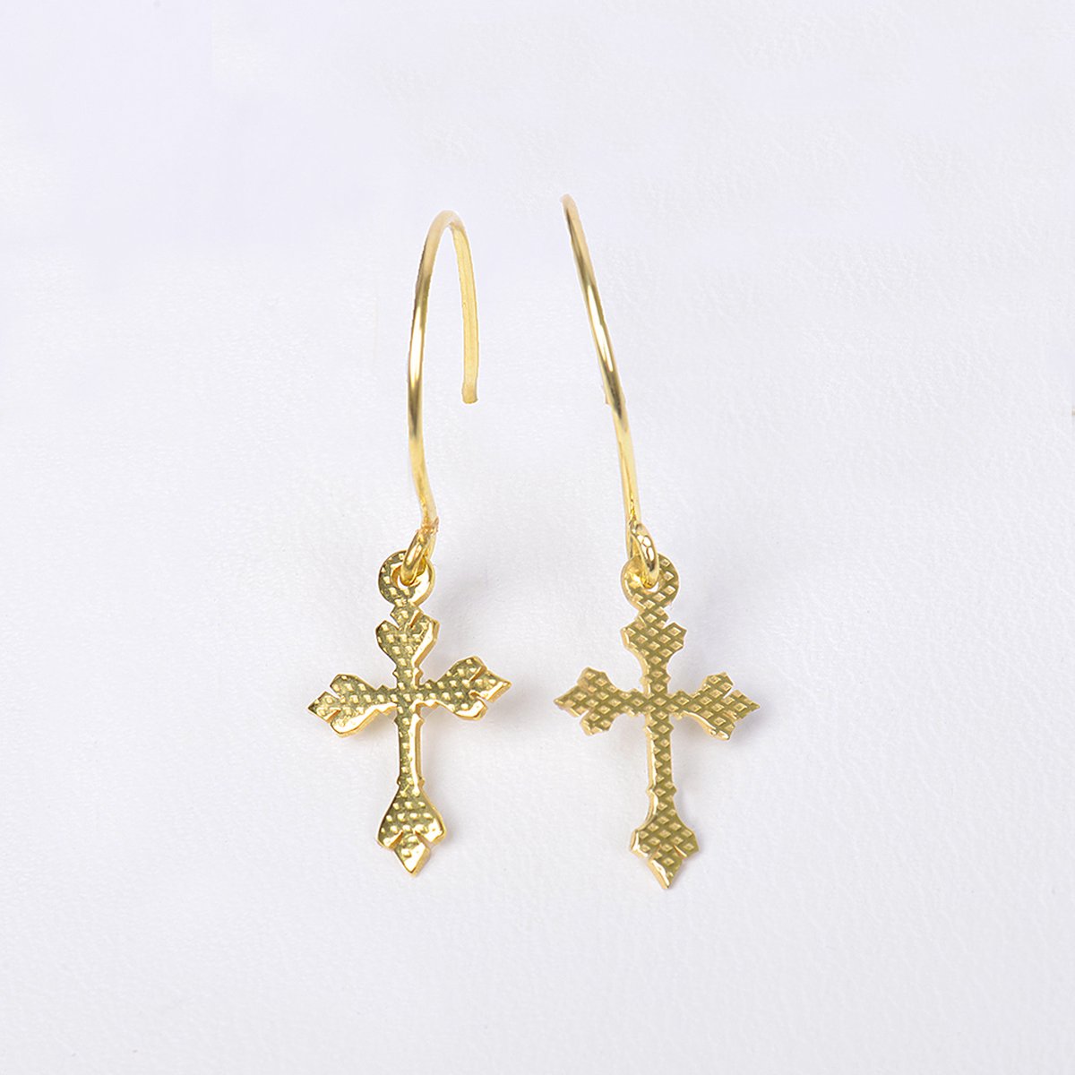 MeYuKu- Sieraden- 14 karaat gouden oorbellen- Frans kruis
