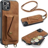 Casemania Hoesje Geschikt voor Apple iPhone 14 Sienna Brown - Luxe Back Cover met Koord - Wallet Case - Pasjeshouder