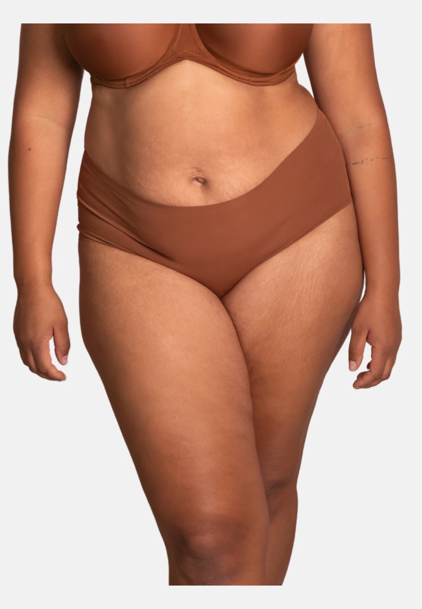 High-Panty INVISIBLE BASIC