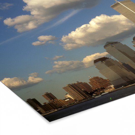 Affiche avec cadre World trade Center - Des nuages entourent le World trade center à New York - cadre photo noir - 120x80 cm - Affiche avec cadre
