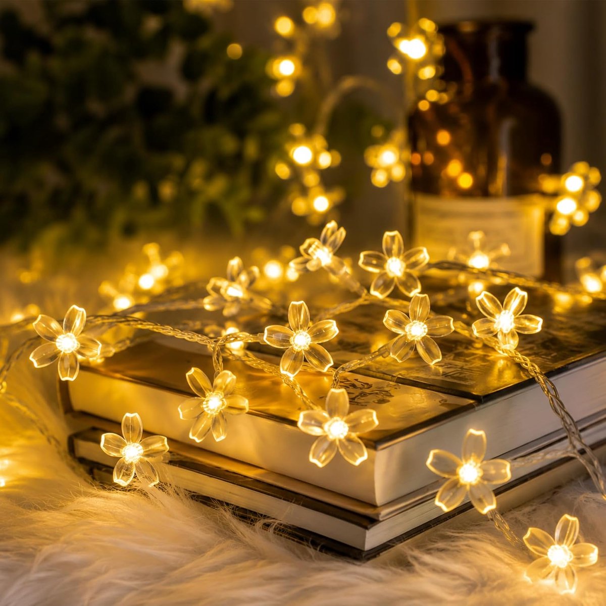 LISM-Warmwitte lichtslinger met stekker – 12 meter lang, 100 LED-kersenbloesemlampjes Geschikt voor kerstversiering binnenshuis, 8 standen, waterdicht, Geschikt voor slaapkamers, terrassen, balkons, kerst- en paasdecoratie.