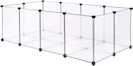 Een witte, transparante modulaire dierenren van 145x74x47cm, opgebouwd uit 20 panelen en 28 zwarte connectoren.