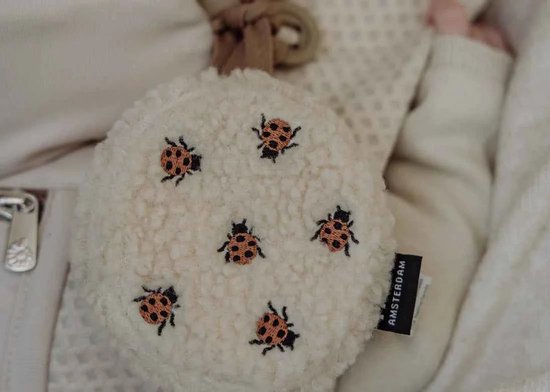 Flow Amsterdam - Comforter on the go Ted (lieveheersbeestje) - White noise & Hartslag van Flow Amsterdam — afbeelding 4