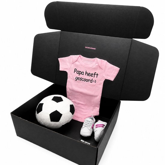 Kraamcadeau meisje met pluche voetbal - papa heeft gescoord roze romper - rechtstreeks versturen mogelijk — afbeelding 3