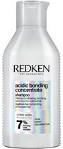 Redken Shampoing Acidic Bonding Concentrate – Fortifie et répare les cheveux abîmés chimiquement – 500 ml