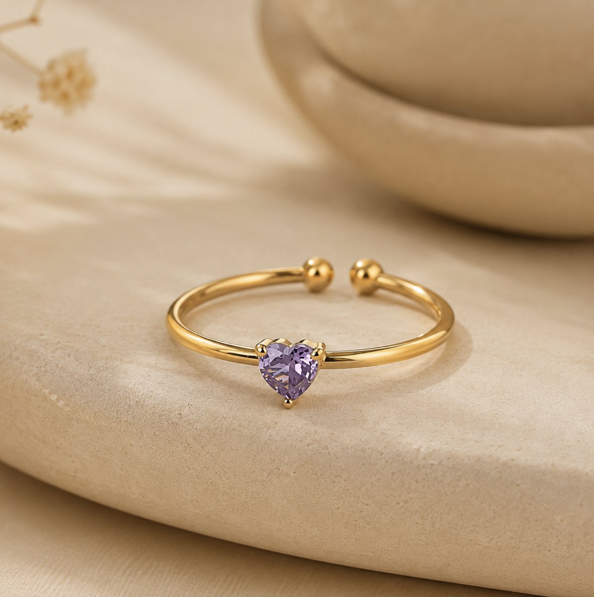 Maevi® Geboortesteen Ring - Maand: Februari - Geboortesteen / Geboorte Cadeau - Kraamcadeau - Ring / Sieraad - Geboortesteen / Birthstone - Hoge Kwaliteit - Roestvrijstaal / RVS / Stainless Steel - Verkleurt Niet - Incl. Luxe Verpakking - Verstelbaar