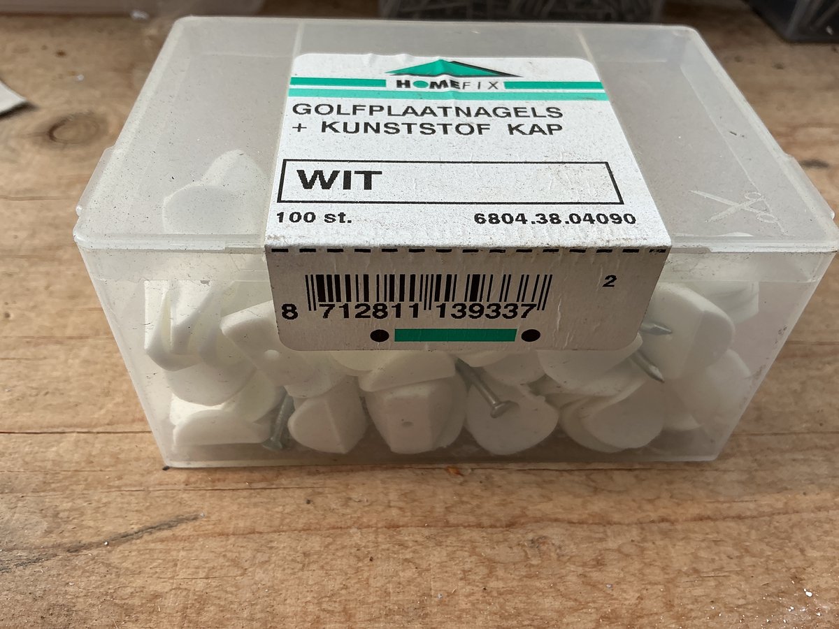 Golfplaatnagels Verzinkt. Met Kunststof kap. 100 stiks. Wit. Homefix.