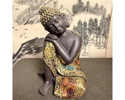 Luxe Rustende Boeddha (16 cm) - Kunsthars met Kleurrijke Stoffen Decoratie - Zwart & Goud - Feng Shui Decoratie Beeldje