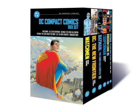 Box set met DC Compact Comics. De voorkant toont Superman zittend op een wolk, kijkend over een stad. Zijkanten tonen titels zoals Watchmen, Batman, Kingdom Come.