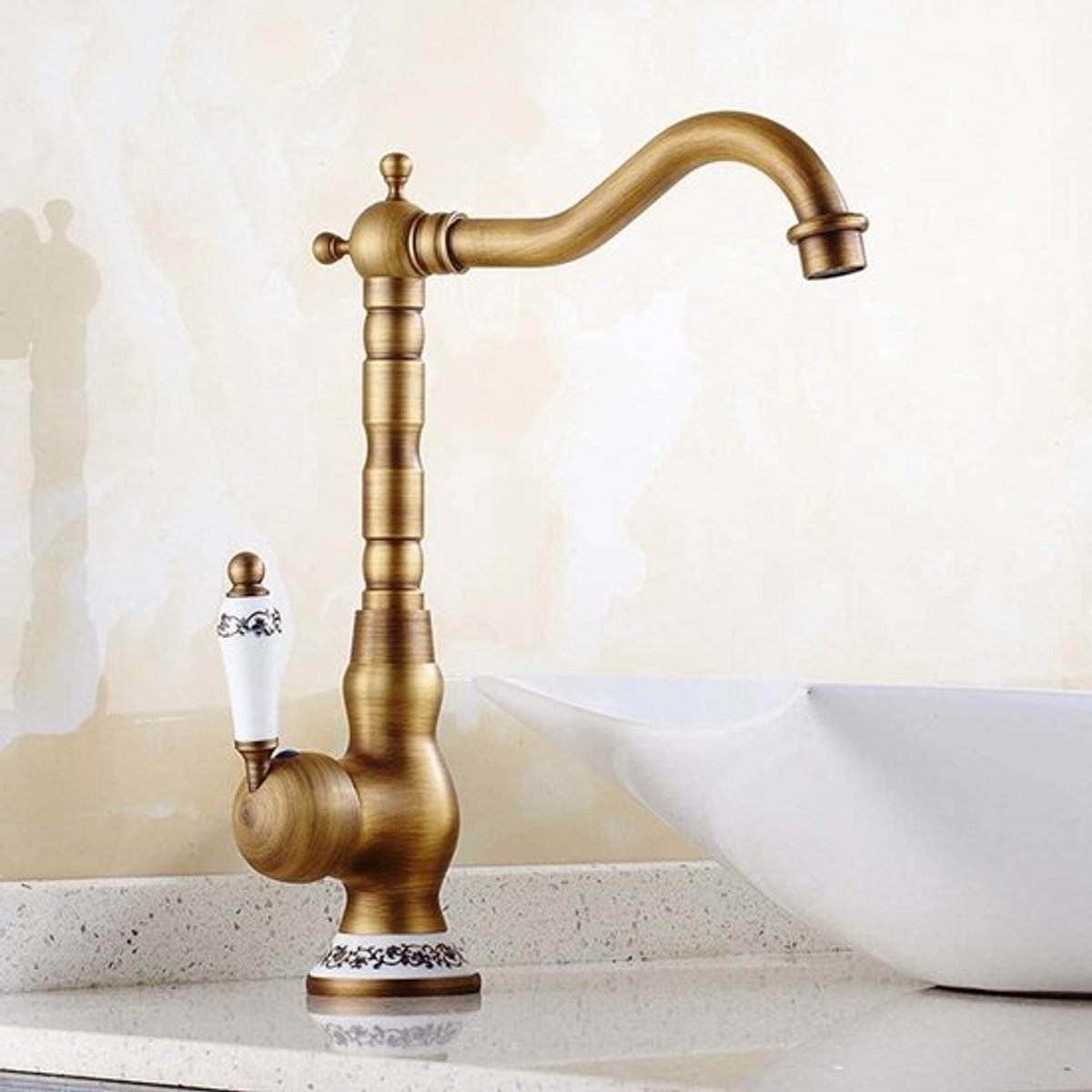 Virtubuy - Water Tap Bath - Antiek Messing - Hoog Spuit - Retro Design - 360°