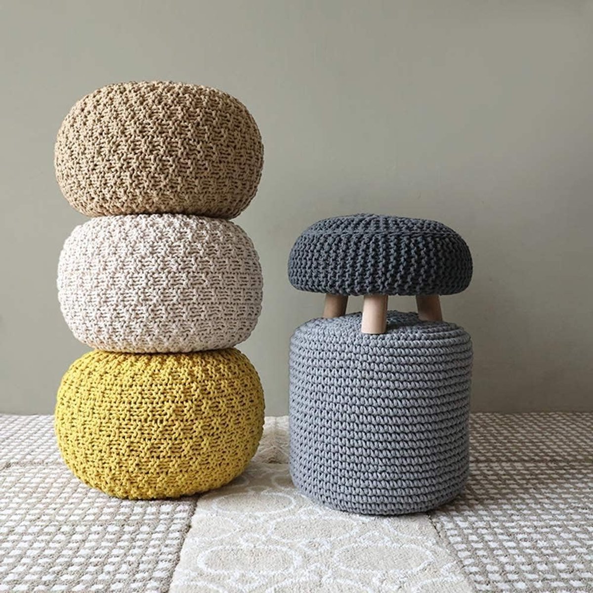 Zitkruk Poef - Voetenbankje - Woonkamer Decoratie - Handgebreid - 35x25cm - Oudroze