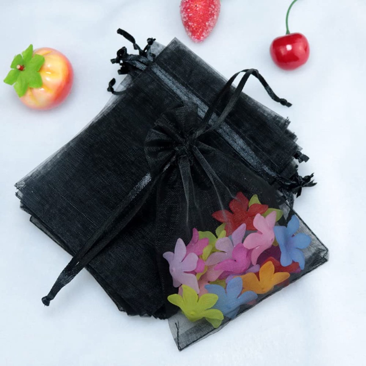 Dailygoods- Organza zakjes 20x30 cm - Geschenktas - Trekkoord - Sieradenzakjes - Snoepzakjes - 100 stuks - Geschenkzakjes