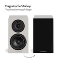 Grijze Wharfedale speaker met zwarte magnetische speakerdoek ernaast. Tekst: 'Magnetische Stofkap Voor bescherming of design'.