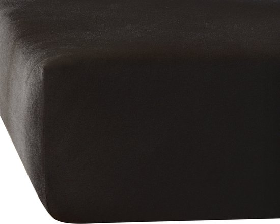 Drap-housse en jersey de coton marron foncé.