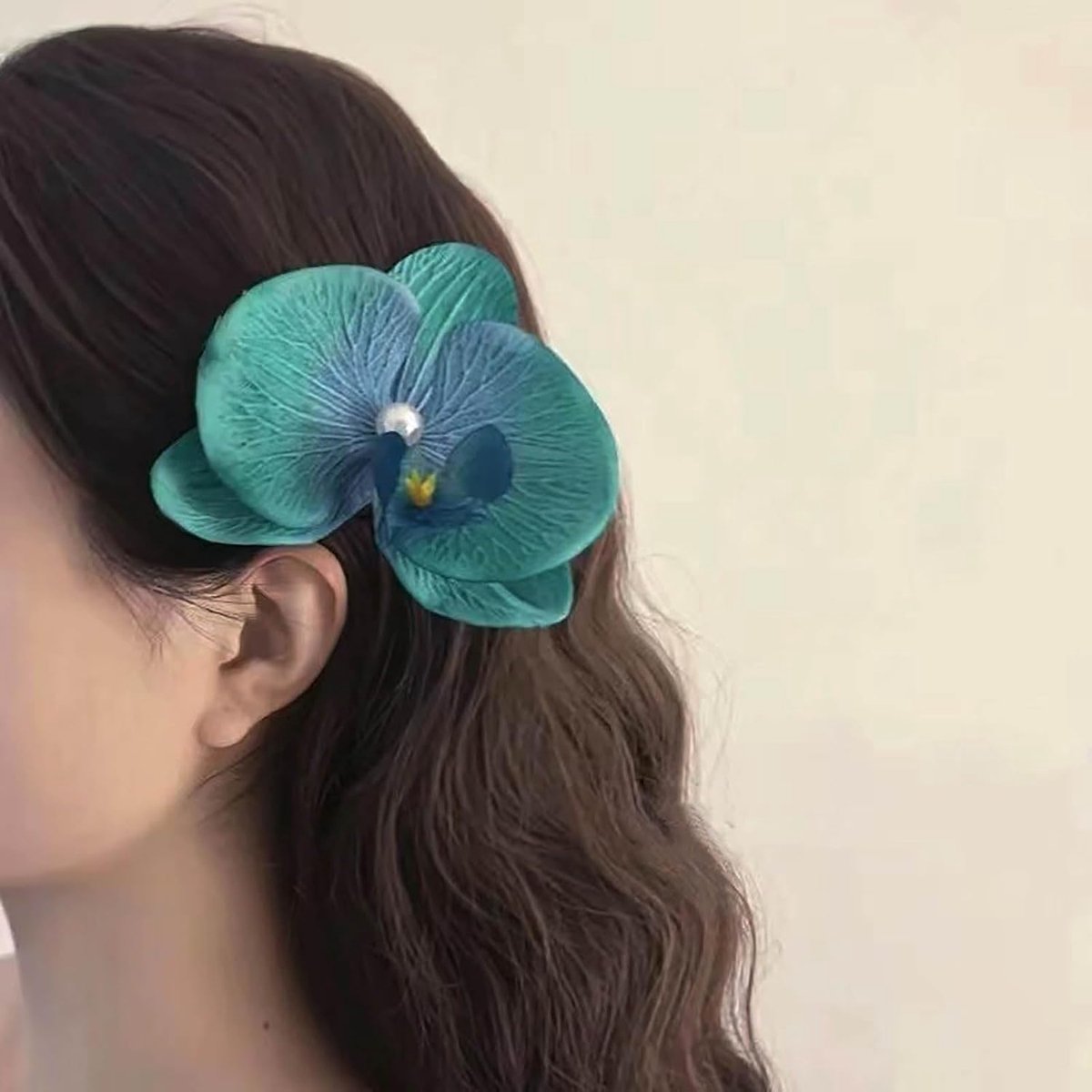 Haarspeld grote bloemvorm - groene orchidee - handgemaakt - perfect voor trouwfeesten - ShopVlot