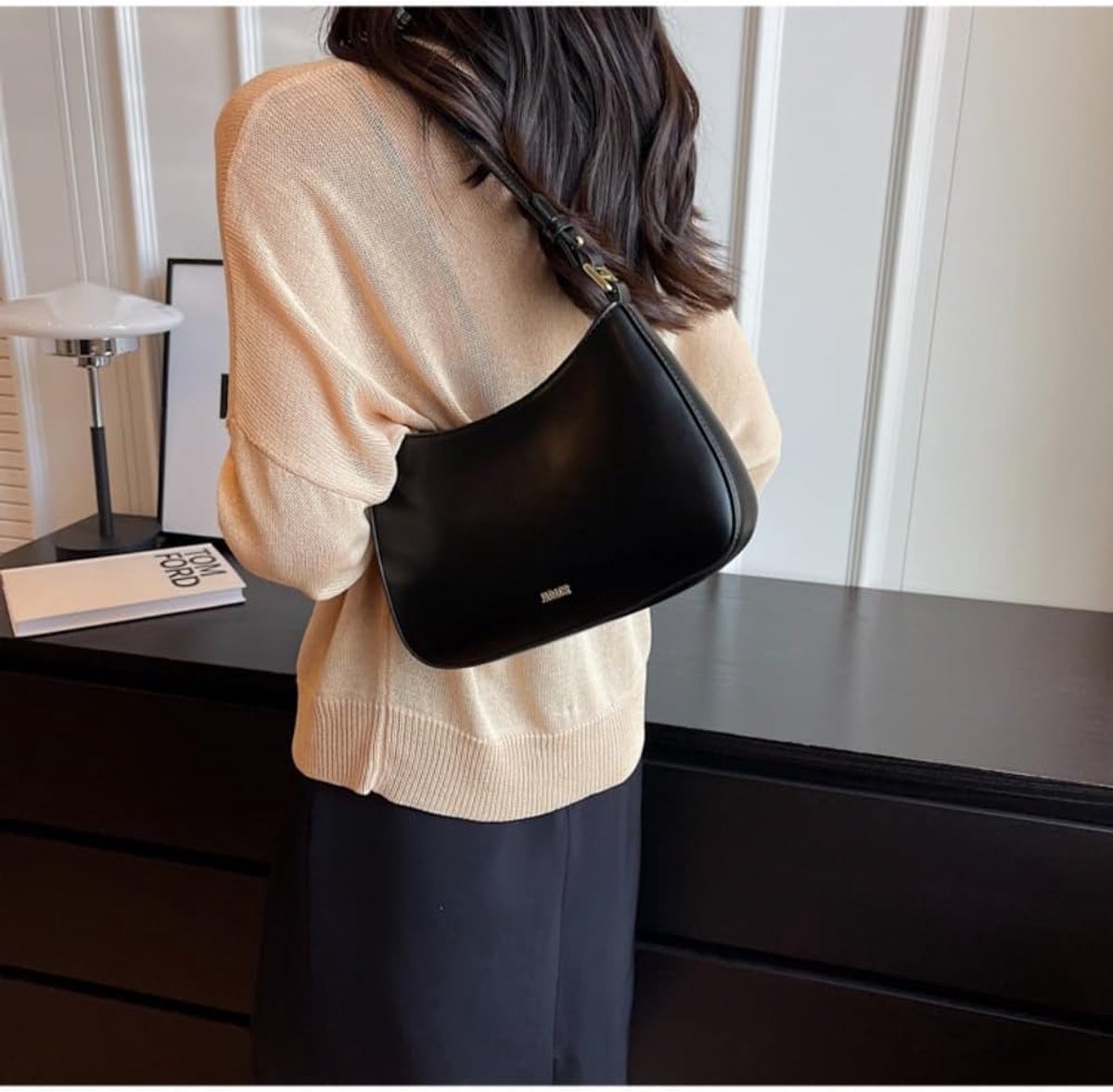 Schoudertas Y2K Clutch - Zwart Leer - Halfmaan Hobo Handtas - Ideaal voor dagelijks gebruik - ShopVlot