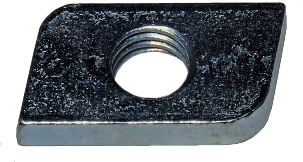 100 pieces of sliding nuts M8 v. C-profiles 27x18 - ShopVlot