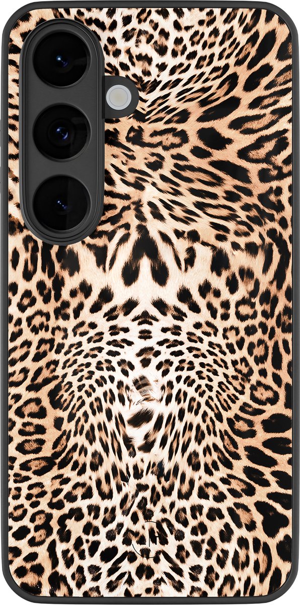 Hoesje geschikt voor Samsung Galaxy S26 - Luipaardprint - Luxe Glazen Hardcase - Luipaardprint - Bruin