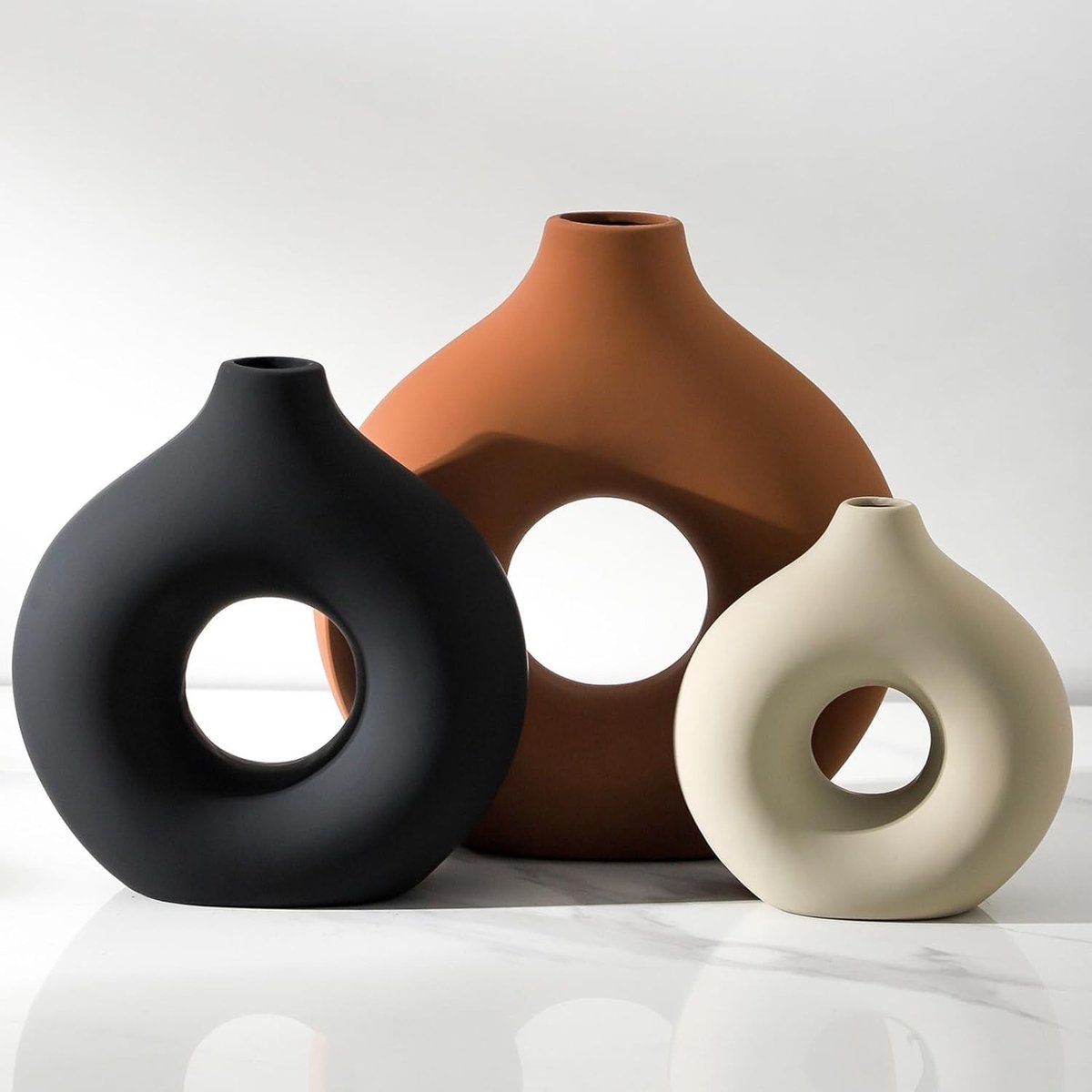 Omgoods - Set van 3 Decoratieve Vazen in Moderne Stijl