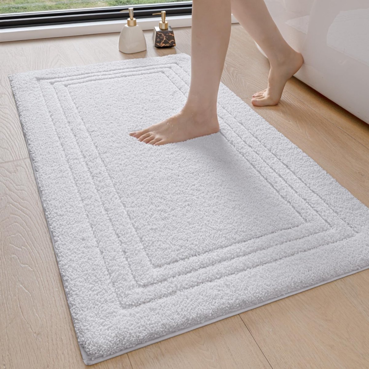 Omgoods - Witte Badmat 60x110cm, Antislip en Absorberend