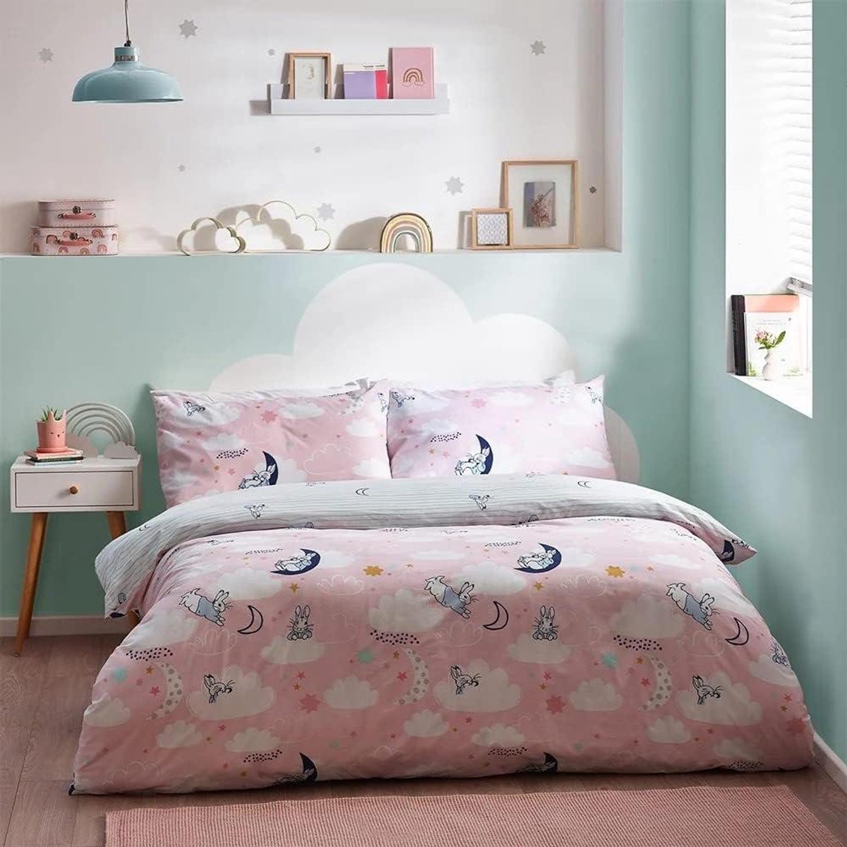 Dekbedovertrek Peter Rabbit - Baby Beddengoed Set - Babykamer Inrichten - Betoverende Illustraties - Eenpersoons - Roze