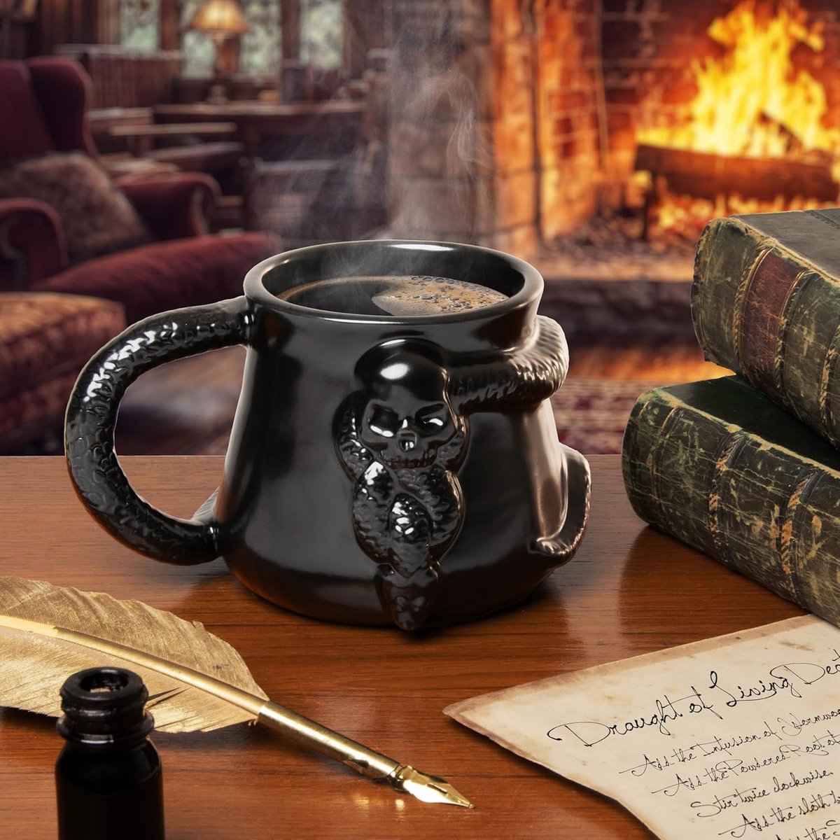 Harry Potter Dark Mark Nagini Snake mok, officieel gelicenseerd 400 ml zwarte keramische koffiekop, Death Eater Design, Wizarding World Merchandise, cadeau voor volwassenen en