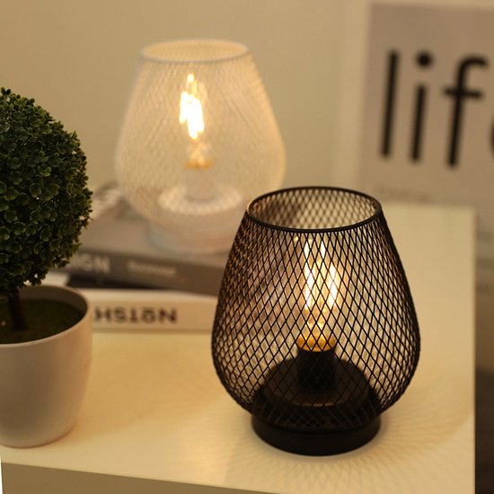 Zwart smeedijzeren draadloos nachtlampje met gaas - LED-sfeerverlichting op batterijen - decoratieve tafellamp voor slaapkamer, naast het bed, balkon of in de tuin, warm wit licht — afbeelding 4