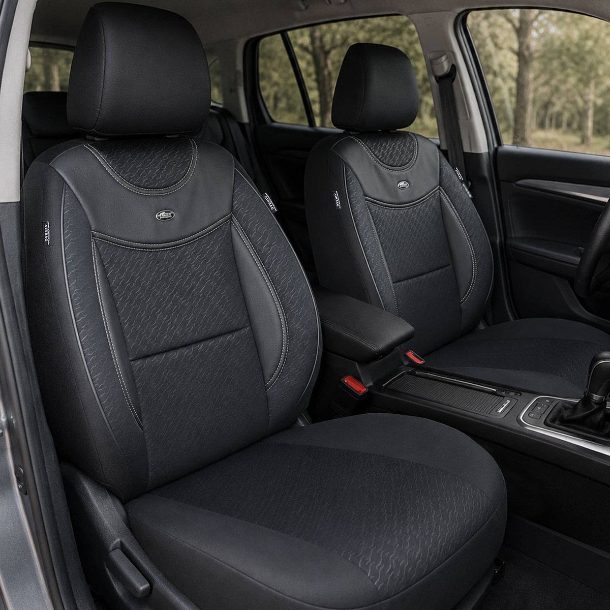 Autostoelhoezen voor Audi Q3 Bj ab 2019 – Stoelhoezen voor bestuurder en passagier in Zwart