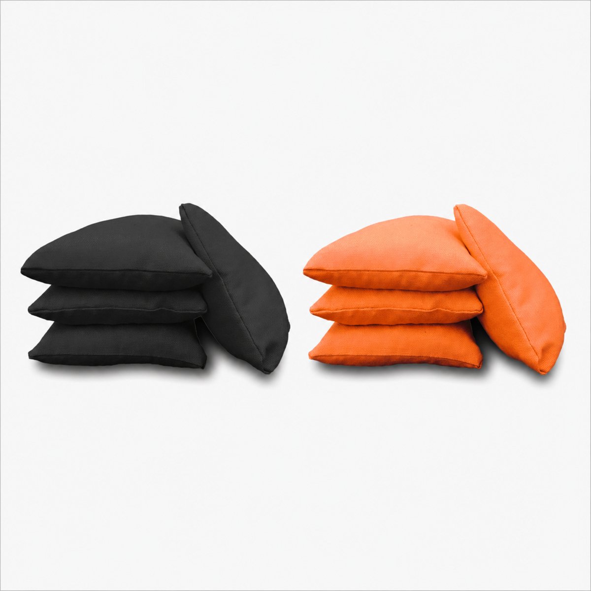 VOORDEELPAKKET - 2 x 4 Cornhole Bags / Zakjes in de kleuren ZWART en ORANJE (Maisgevuld en volgens de officiële normen)