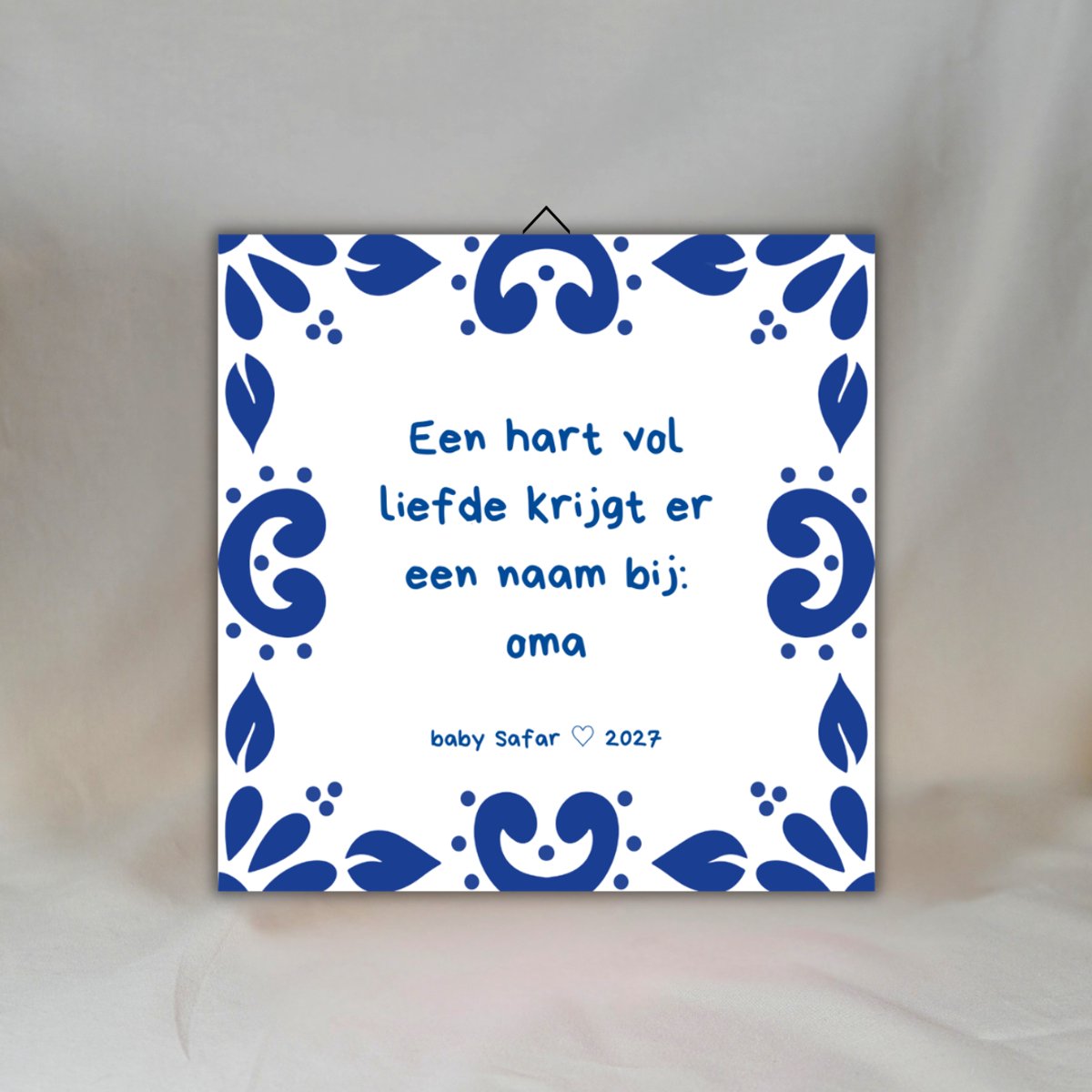 Zwangerschap aankondiging oma - Gepersonaliseerd Delfts Blauw tegeltje - Oma cadeautje kind - Pregnancy announcement - 15x15cm - Gepersonaliseerd cadeau - Oma cadeau baby