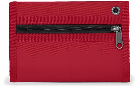 Rode Eastpak portemonnee met ritssluiting en oogje.