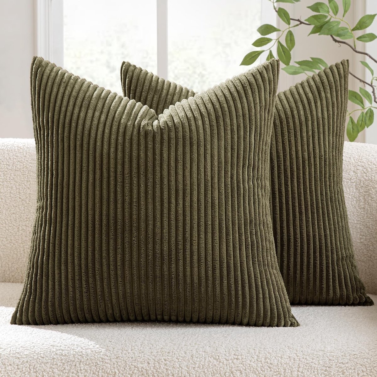 Omgoods - Set van 2 Corduroy Kussenhoezen 50x50 cm - Olijfgroen met Verborgen Rits