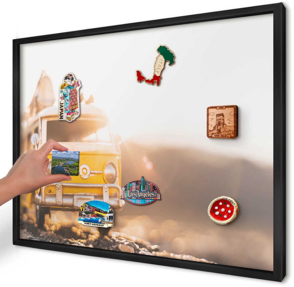 Artprintcave Geel Magneetbord mit Zwart Frame - 70x50 cm - Retro Reizen Magneetbord Voor Foto's - Retro Memobord Keuken - Voertuigen