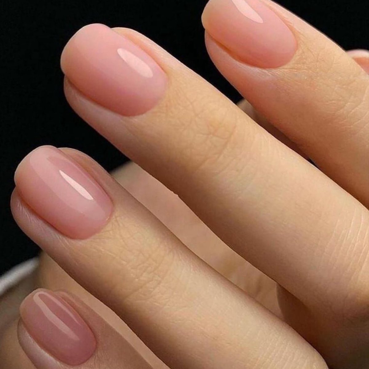 24 stuks extra korte press-on nagels nude roze kunstnagels kort squoval natuurlijk rond vierkant glanzend gel acryl metaal valse nagel sets voor vrouwen herbruikbaar stick-on volledige