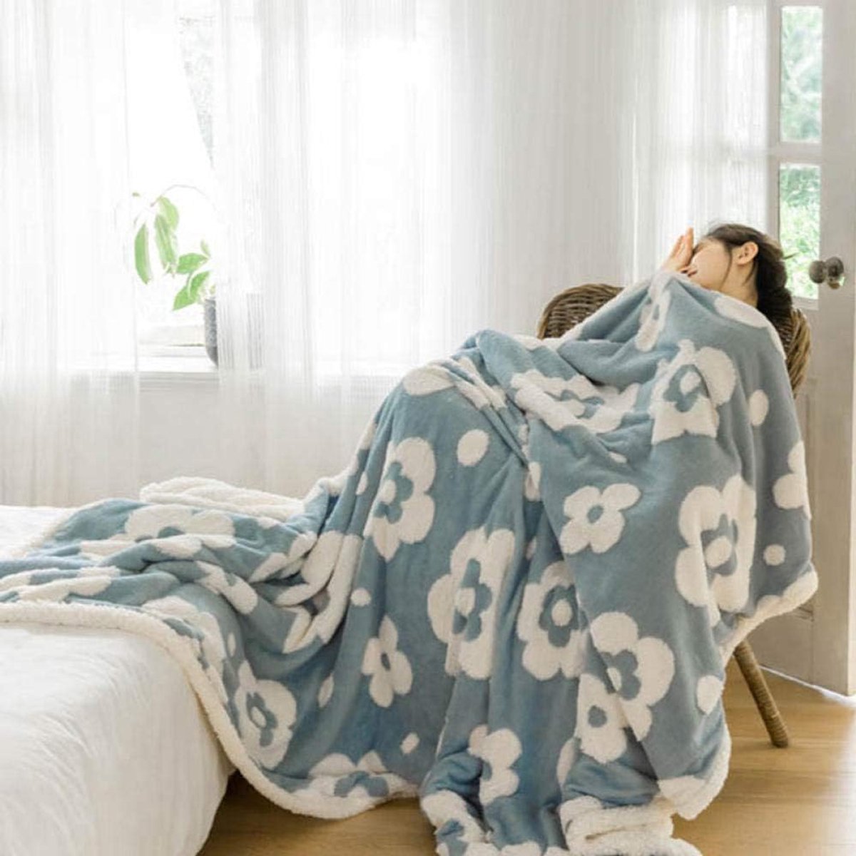 Superzachte, gezellige lichtgewicht dekens voor het hele seizoen, warme, ademende pluche deken van microvezel voor slaapbank -Jacquard-blauw_120 * 200 cm 2,6 kg