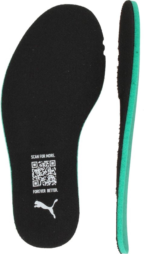 Zwarte binnenzool met groene rand, met QR-code en Puma-logo.