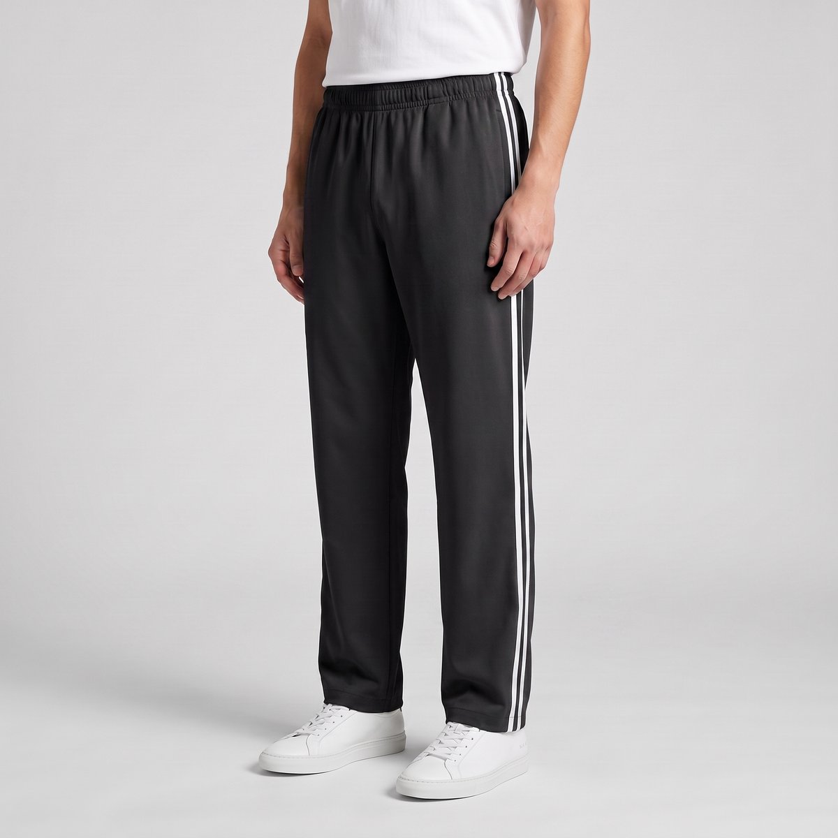 Saphira RUN Herenbroek – Zwart met Witte Zijstrepen, Ademende Mesh Polyester – Maat 2XL