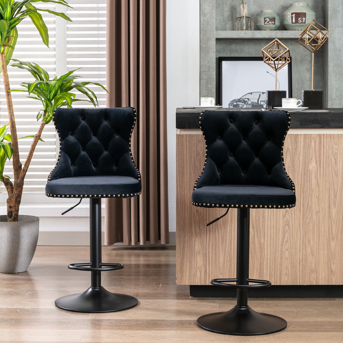 Pugsdrly Draaibare fluwelen barkrukken met verstelbare zithoogte van 25-33 inch, voet van 17,7 inch, moderne gestoffeerde barkrukken met rugleuning, comfortabel gecapitonneerd voor thuis, in de bar en bij het keukeneiland, zwart, set van 2, DE1812BK