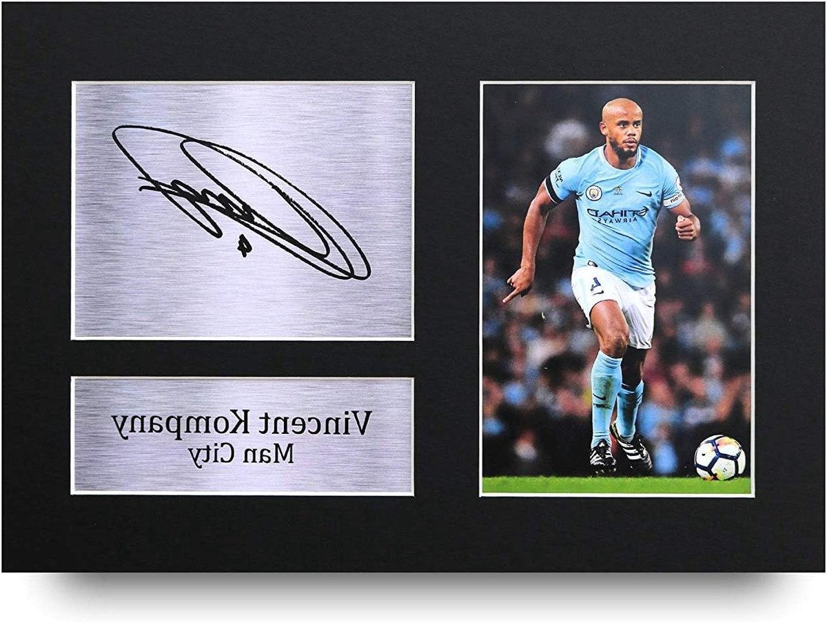 Gesigneerde Foto - Fan Merchandise - Cadeau Geven - Gedrukte Handtekening Replica - A4 Formaat - Zwart Wit