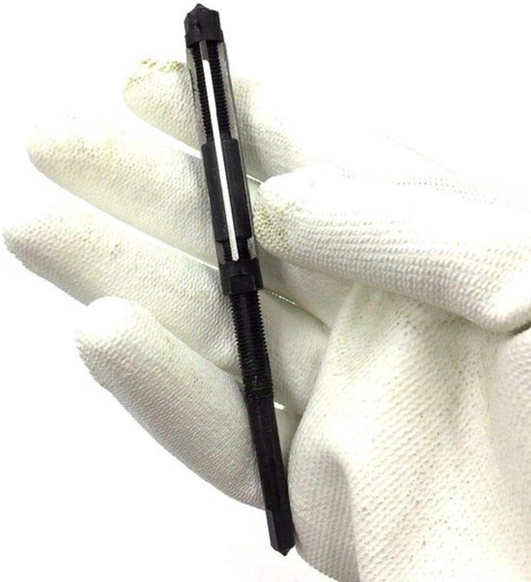 Verstelbare handruimer diameter 13,75–15,25 mm voor boren, machinaal bewerken, geïnstalleerd in boormachine