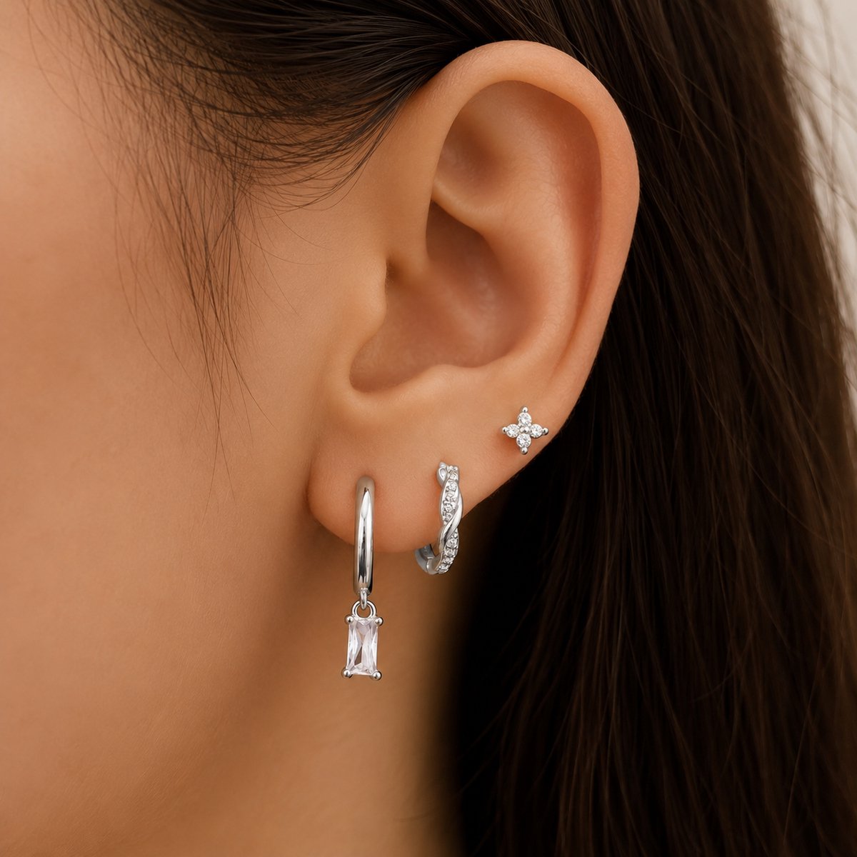 Oorbellen Set - 3 stuks - Kleur: Zilver - Luxe Oorbellen - Incl. Cadeauverpakking - Oorhangers / Oorring / Oorknopjes - Hoge Kwaliteit RVS - Stainless Steel / Roestvrijstaal - Verkleurt Niet - Oorbellen Set - Oorbellen Vrouwen / Dames