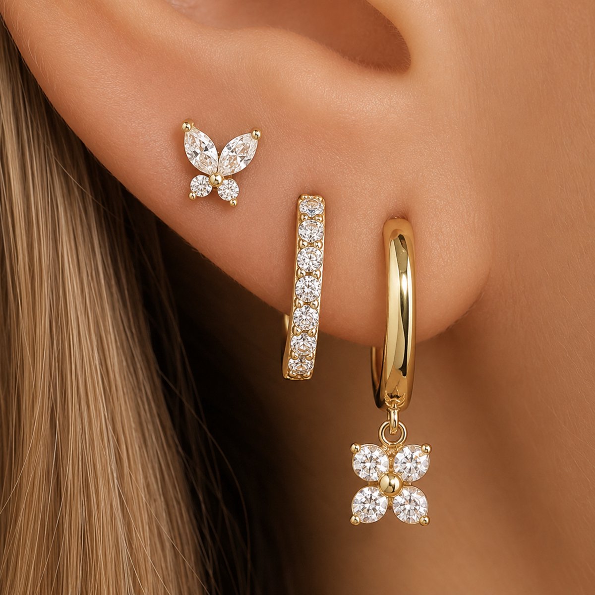 Oorbellen Set - 3 stuks - Kleur: Goud - Luxe Oorbellen - Incl. Cadeauverpakking - Oorhangers / Oorring / Oorknopjes - Hoge Kwaliteit RVS - Stainless Steel / Roestvrijstaal - Verkleurt Niet - Oorbellen Set - Oorbellen Vrouwen / Dames