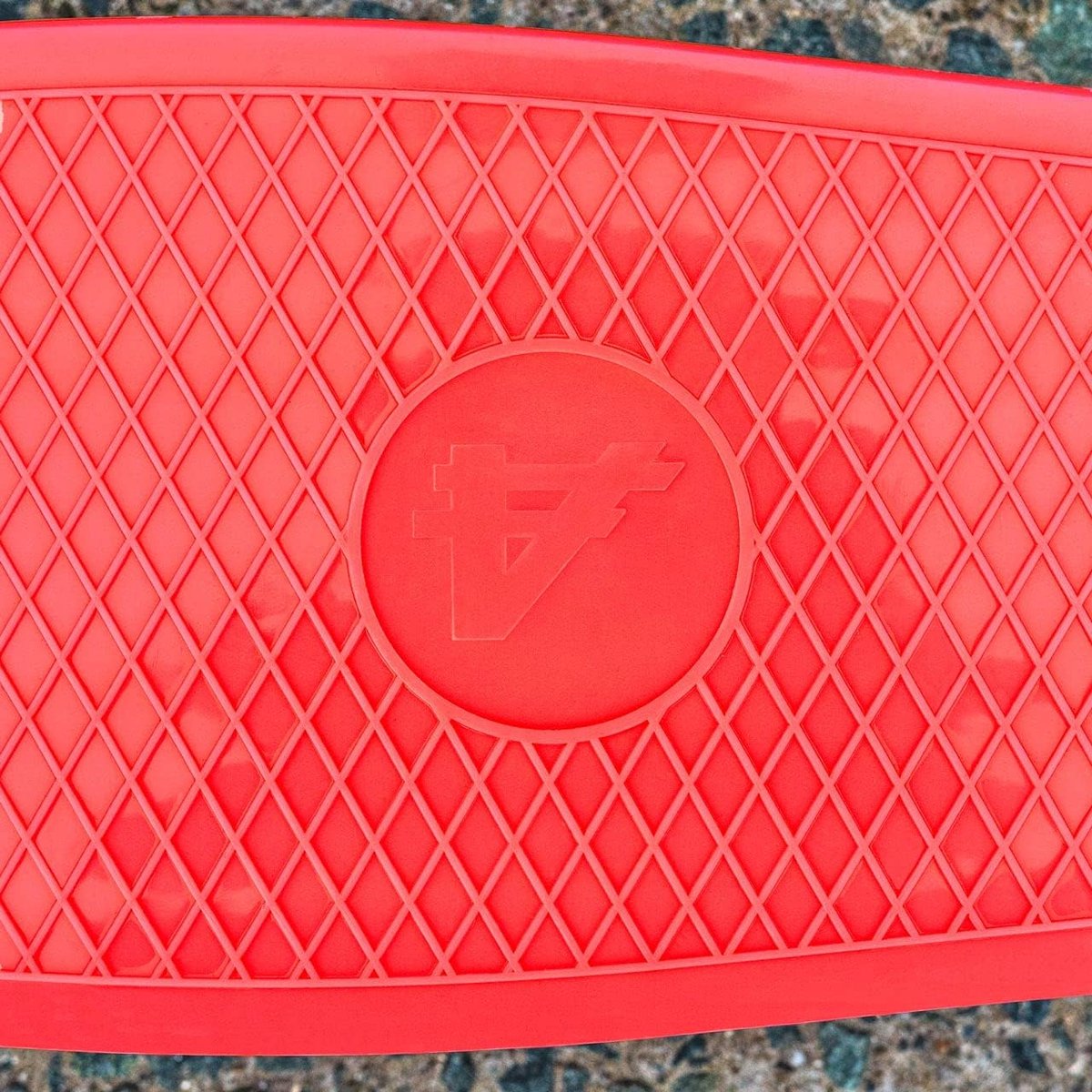 Cruiser Skateboard - Skate Board - Vervoer en Plezier - Lichtgewicht Ontwerp - 22 Inch - Rood