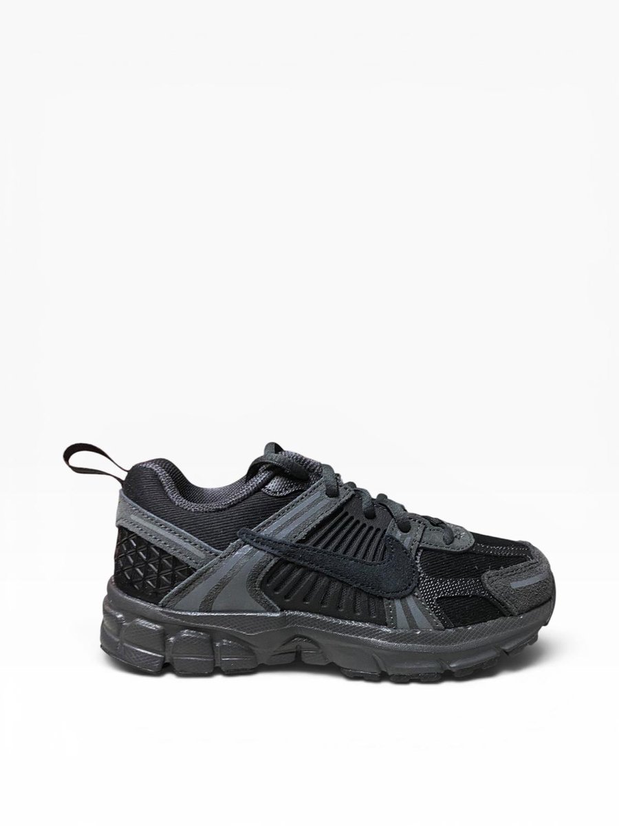 Nike Vomero 5 Washed Lace Sneakers Kinderen Zwart